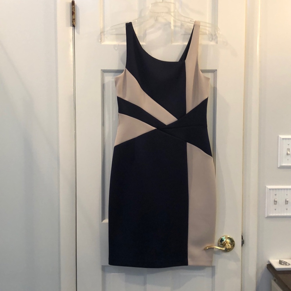 Brand new color blocking size 4 dress with lining